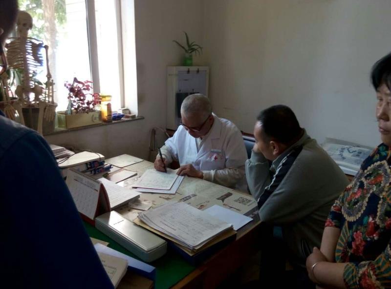 下鄉(xiāng)義診